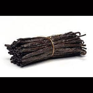 Madagascar Vanilla Extract 100% Pure Made With Organic Madagascar Vanilla Beans & Extraction Base of Organic Speciality Rum Highest Quality For Extraordinary Culinary Needs 5 oz Bottle